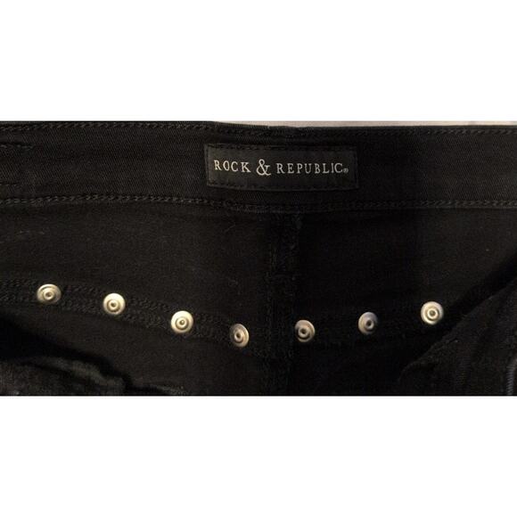 Rock & Republic Bumbershoot Black Mid-Rise Short Cutoffs Women’s 12 EUC - Picture 3 of 5